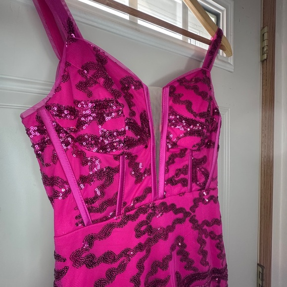 Glamorous Fuchsia Sequin Prom Dress - Picture 5 of 10